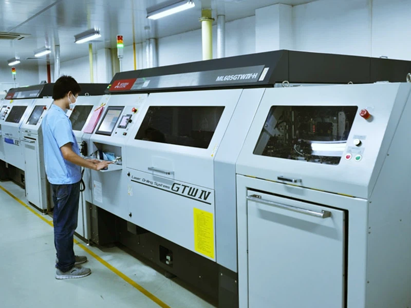 Laser Drilling Machine Laser Drilling Machine